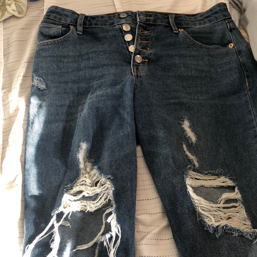 Ripped jeans